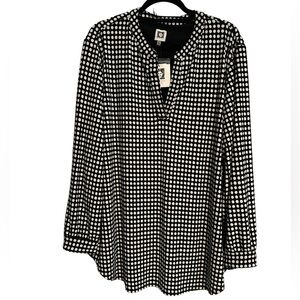 Plus Size Pearly Dot Long Sleeve Split Neck Anne Black/Anne White NEW NWT